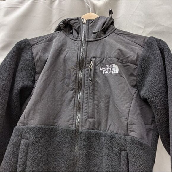 Hooded North Face fleece jacket - Picture 3 of 15